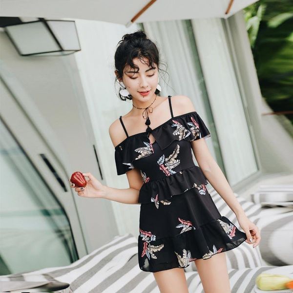 one-piece suits swimdress swimsuit women adjustable push up heart neck monokini 2021 beach bathing swimsuits
one-piece suits swimdress swimsuit women adjustable push up heart neck monokini 2021 beach bathing swimsuits