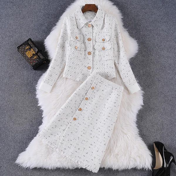 autumn and winter plus size women's 2021 lapel single-breasted knitted skirt fashion suit solid color long sleeves tracksuits, Gray
autumn and winter plus size women's 2021 lapel single-breasted knitted skirt fashion suit solid color long sleeves tracksuits, Gray