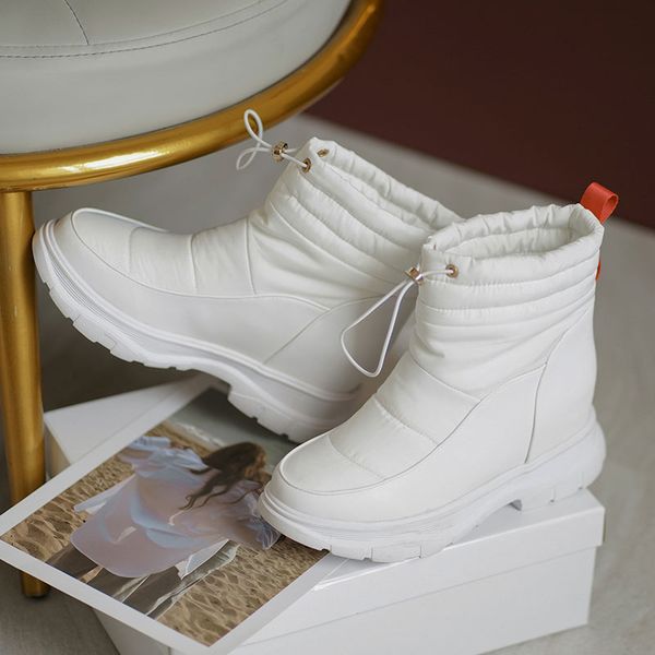 2022 new women snow boots women half short boots flat winter warm shoes fashion plush fur footwear size 32-43, Black
2022 new women snow boots women half short boots flat winter warm shoes fashion plush fur footwear size 32-43, Black