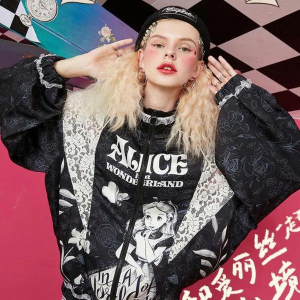 women's jackets women coat dark gothic style jacket 2021 summer fashion cartoon print clothes loose lace splicing satin stand collar to, Black;brown
women's jackets women coat dark gothic style jacket 2021 summer fashion cartoon print clothes loose lace splicing satin stand collar to, Black;brown
