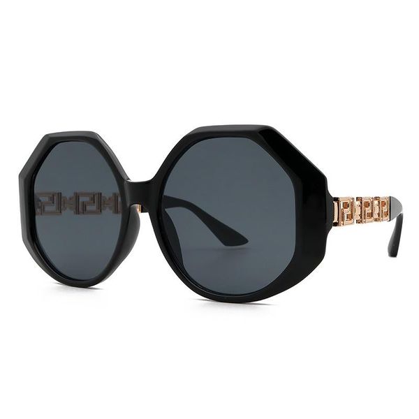 sunglasses 2021 european and american fashion street po head big frame square women's uv400, White;black
sunglasses 2021 european and american fashion street po head big frame square women's uv400, White;black