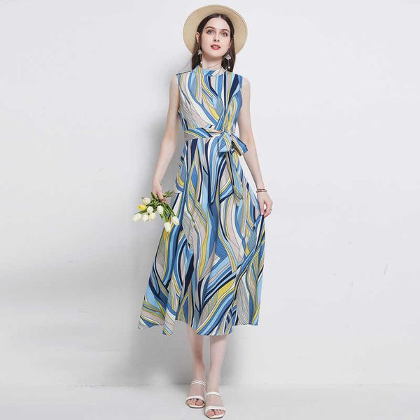 women summer designer elegant print maxi dress fashion casual party robe female holiday sleeveless a-line beach dresses vestidos 210525, Black;gray
women summer designer elegant print maxi dress fashion casual party robe female holiday sleeveless a-line beach dresses vestidos 210525, Black;gray