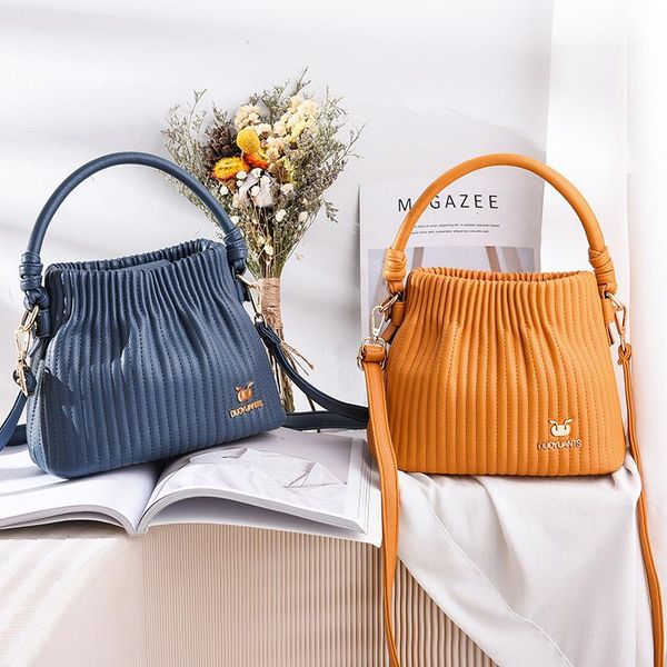 evening bags sac vert ladies small handbag brand designer pu leather bucket female casual bag shoulder messenger
evening bags sac vert ladies small handbag brand designer pu leather bucket female casual bag shoulder messenger