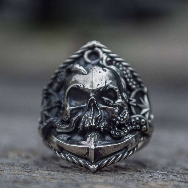 gothic mens pirate skull ring unique pirate ocs anchor adsorption compass ring male stainless steel punk skull biker ringdio chan contac, Silver
gothic mens pirate skull ring unique pirate ocs anchor adsorption compass ring male stainless steel punk skull biker ringdio chan contac, Silver