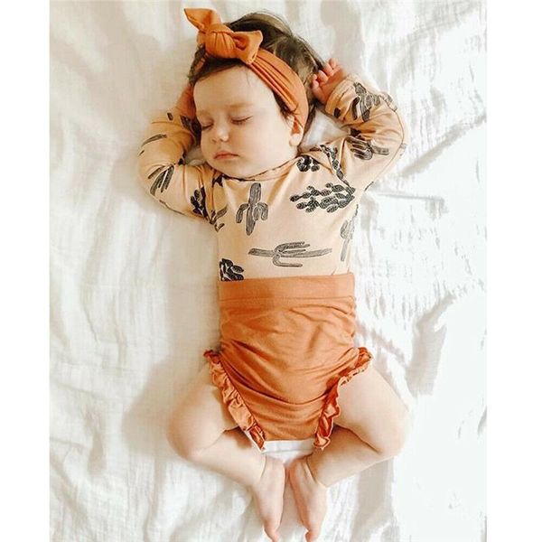 clothing sets 2021 spring baby girl clothes set infant long sleeve print romper pants+ruffle bottoms+headband 3pcs floral outfits 0-18m, White
clothing sets 2021 spring baby girl clothes set infant long sleeve print romper pants+ruffle bottoms+headband 3pcs floral outfits 0-18m, White