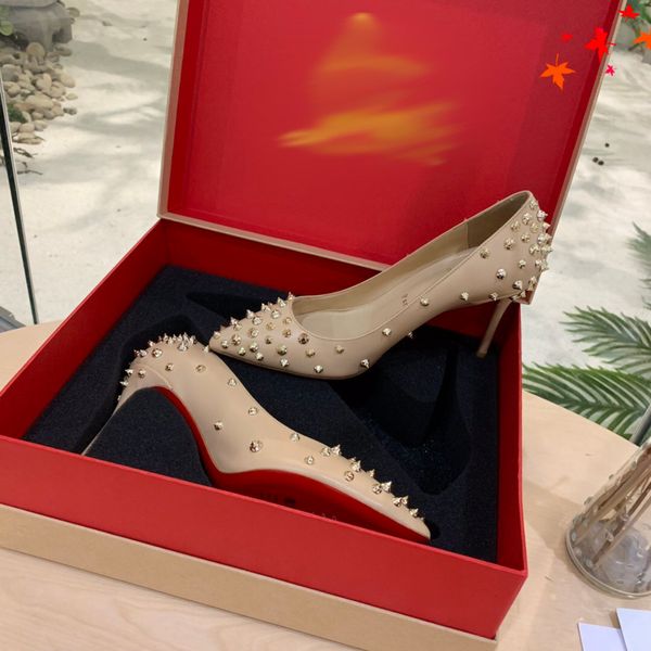 2021 good quality fashion women luxurys designers shoes designer sandals womens luxury high heels sandal dress shoess with box size 35-41 -m, Black
2021 good quality fashion women luxurys designers shoes designer sandals womens luxury high heels sandal dress shoess with box size 35-41 -m, Black