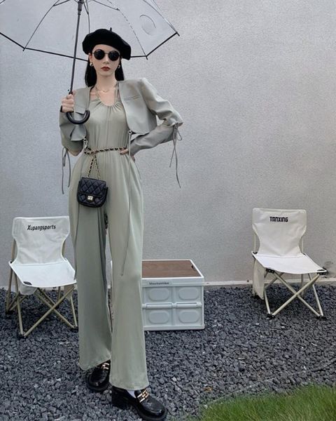 women's two piece pants fried street long sleeve suit coat summer 2021 loose tied short rac, White
women's two piece pants fried street long sleeve suit coat summer 2021 loose tied short rac, White