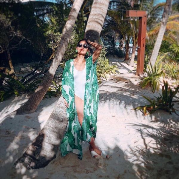 women's bathing suit 210406 dress swimwear women robe de plage wear cardigan beach cover up, White;black
women's bathing suit 210406 dress swimwear women robe de plage wear cardigan beach cover up, White;black