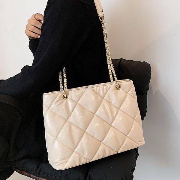 evening bags diamond designer women handbags large capacity pu leather ladies shoulder messenger fashion female travel tote
evening bags diamond designer women handbags large capacity pu leather ladies shoulder messenger fashion female travel tote