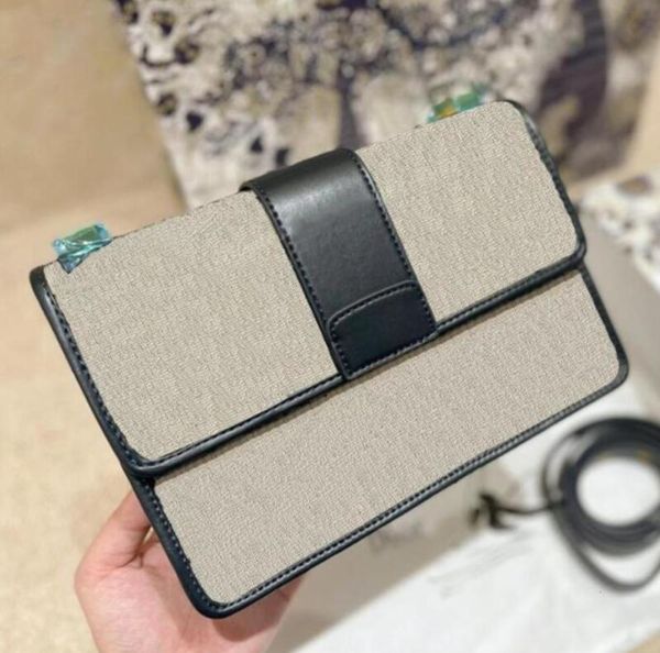 luxury digner women fashion shoulder bag elegant handbag retro hardware classic letter flap bags interior zipper pocket cross body tot
luxury digner women fashion shoulder bag elegant handbag retro hardware classic letter flap bags interior zipper pocket cross body tot