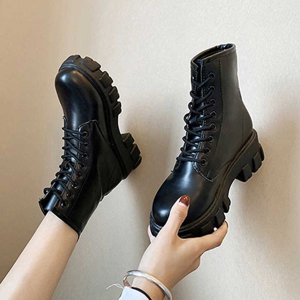 women's ankle boots platform pu leather lace-up female footwear thick bottom motorcycle boots casual ladies shoes fashion 2021 y0914, Black
women's ankle boots platform pu leather lace-up female footwear thick bottom motorcycle boots casual ladies shoes fashion 2021 y0914, Black