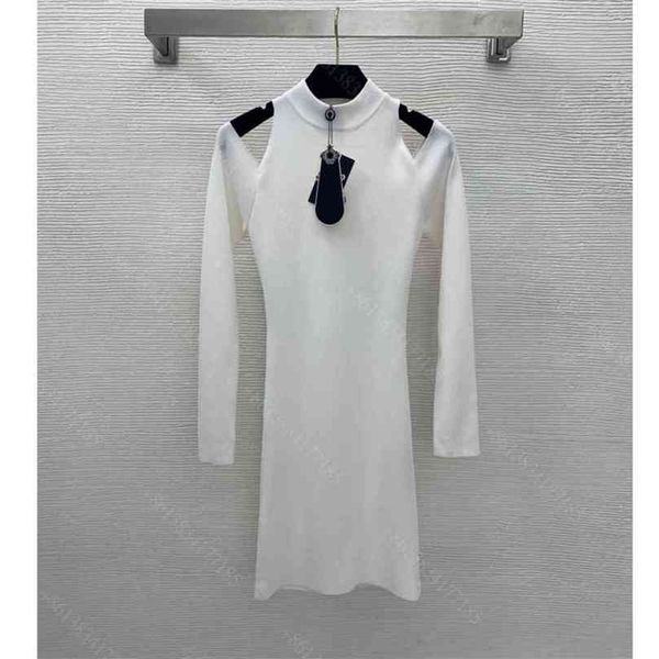 designer women wool knit dress hoodie off-shoulder base skirt crochet mujer midi dresses shirt long sleeve high-end cd brand logo designer c, Black;gray
designer women wool knit dress hoodie off-shoulder base skirt crochet mujer midi dresses shirt long sleeve high-end cd brand logo designer c, Black;gray