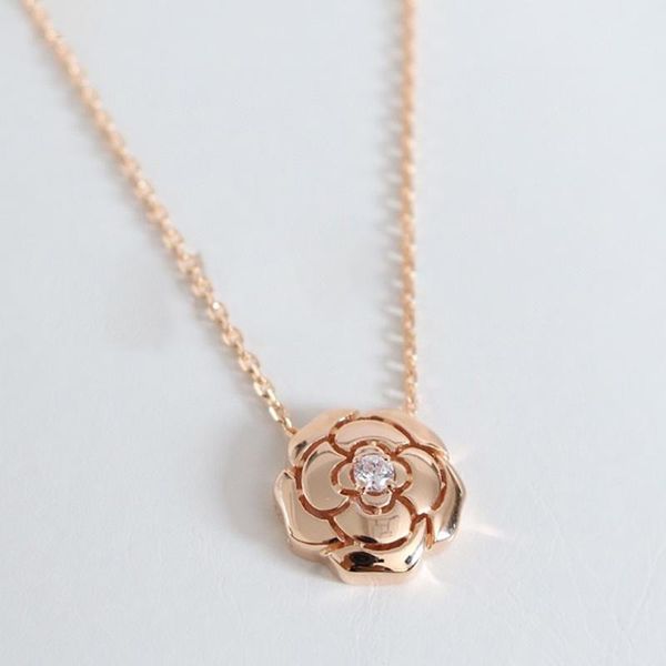 chains brand 925 sliver fashion party for women platinum luxury flower necklace jewelry wedding clavicle chain, Silver
chains brand 925 sliver fashion party for women platinum luxury flower necklace jewelry wedding clavicle chain, Silver