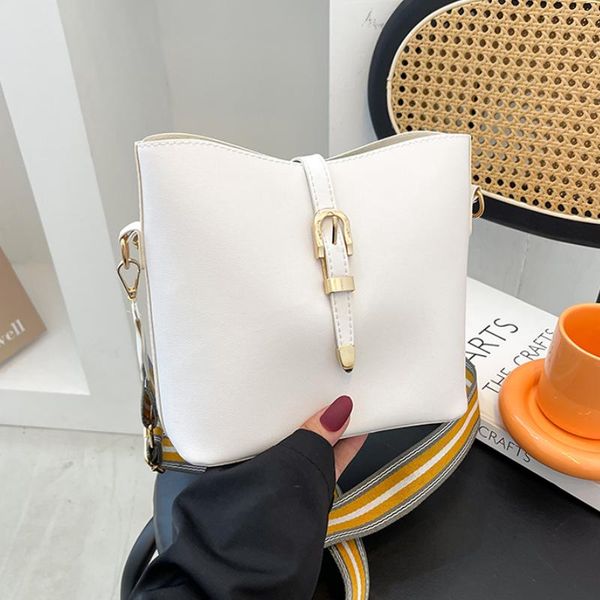 evening bags solid color handbag women's leather crossbody ladies fashion shoulder female messenger waterproof women tote
evening bags solid color handbag women's leather crossbody ladies fashion shoulder female messenger waterproof women tote