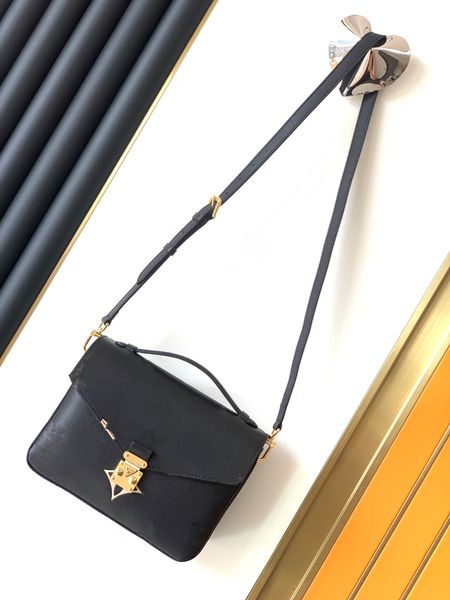 lvÂlouisÂvitton bagÂvutton montaigne bb women handbag messenger bag designers crossbody leather metis elegant shoulder designer bags
lvÂlouisÂvitton bagÂvutton montaigne bb women handbag messenger bag designers crossbody leather metis elegant shoulder designer bags