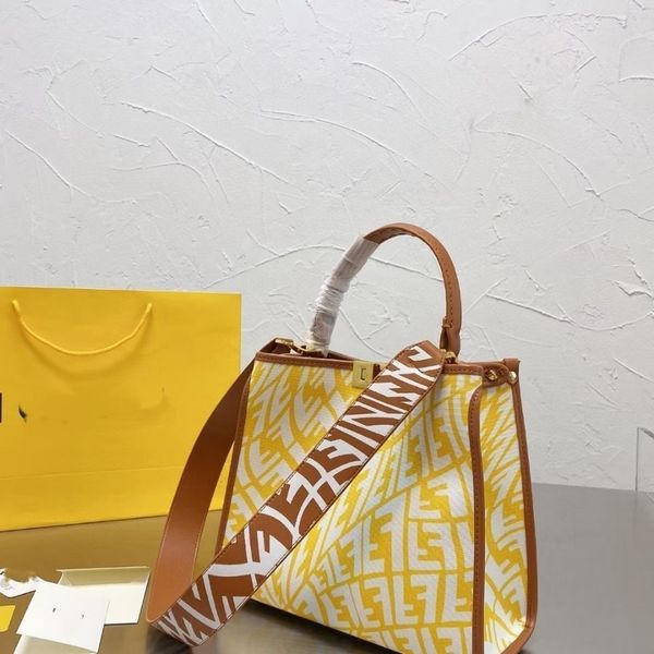 fend new peekaboo one handbag shoulder handbag stripe bag large capacity shopping bag women's bagsd6z
fend new peekaboo one handbag shoulder handbag stripe bag large capacity shopping bag women's bagsd6z