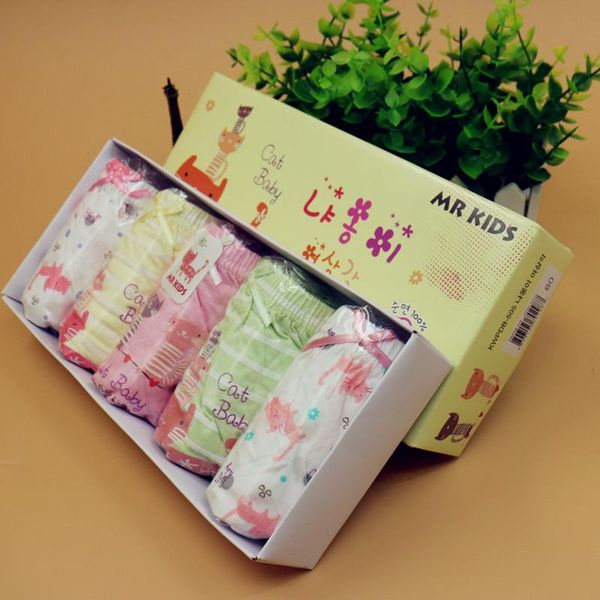 pcs/lot kids underwear for girls triangle briefs sweet cute cotton panties children baby soft breathable underpants, Camo
pcs/lot kids underwear for girls triangle briefs sweet cute cotton panties children baby soft breathable underpants, Camo