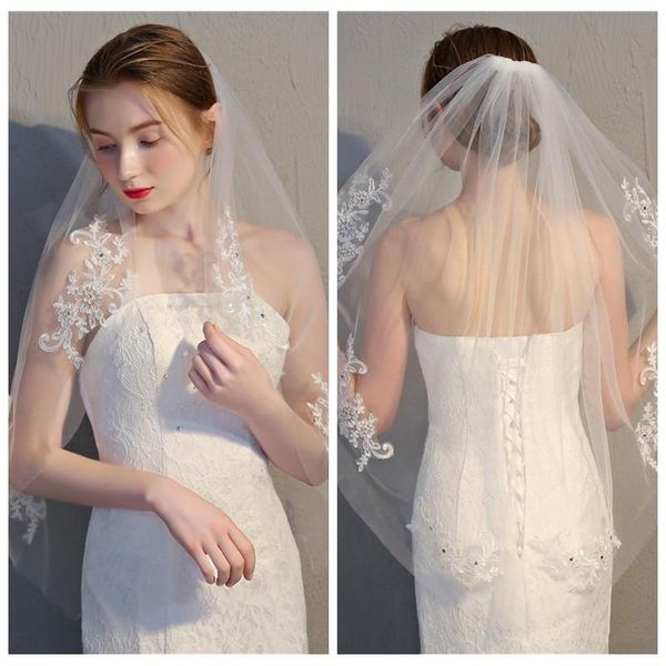 bridal veils 2021 one layer lace appliques veil sale short formal wedding head accessories with comb, Black
bridal veils 2021 one layer lace appliques veil sale short formal wedding head accessories with comb, Black