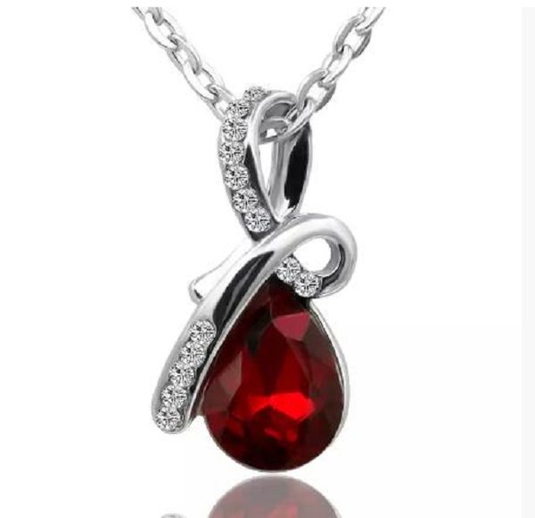 2021 women teardrop shaped pendant necklace crystal rhinestones diamond charm silver plated chain for ladies statement jewelry
2021 women teardrop shaped pendant necklace crystal rhinestones diamond charm silver plated chain for ladies statement jewelry