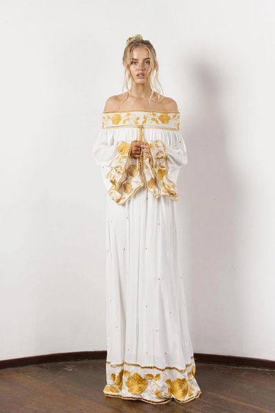 casual dresses high fashion brand dress women gorgeous flowers patterns embroidered vintage long feminine beautiful white, Black;gray
casual dresses high fashion brand dress women gorgeous flowers patterns embroidered vintage long feminine beautiful white, Black;gray
