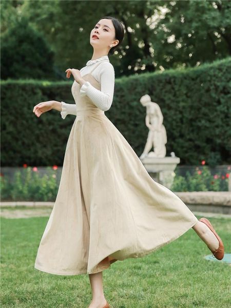 women's two piece pants 2021 fashion clothing sweater + velvet dress two-piece, White
women's two piece pants 2021 fashion clothing sweater + velvet dress two-piece, White