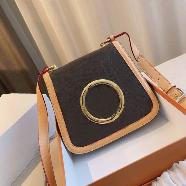 shoulder bag crossbody messenger bags classic old flower cover flap handbag fashion letter tote handbags ajustable detachable strap golden
shoulder bag crossbody messenger bags classic old flower cover flap handbag fashion letter tote handbags ajustable detachable strap golden