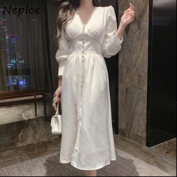 womens dress v neck single breast design loose women high waist hip draped a line vestidos puff long sleeve robe, Black;gray
womens dress v neck single breast design loose women high waist hip draped a line vestidos puff long sleeve robe, Black;gray