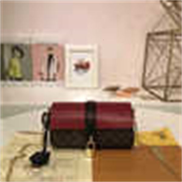 clutches ale m43903 women's messenger handbags iconic brand handles shoulder bags totes cross body bag designer evening luxury
clutches ale m43903 women's messenger handbags iconic brand handles shoulder bags totes cross body bag designer evening luxury