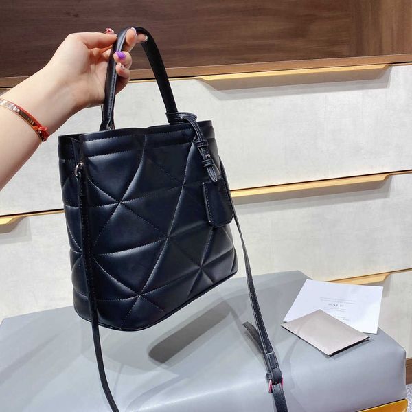 hanghhangbag women s mini luxurys designers bags 2021 designer womens handbags purses crossbody bag wallet handbag louisbags_18 foreign fash
hanghhangbag women s mini luxurys designers bags 2021 designer womens handbags purses crossbody bag wallet handbag louisbags_18 foreign fash