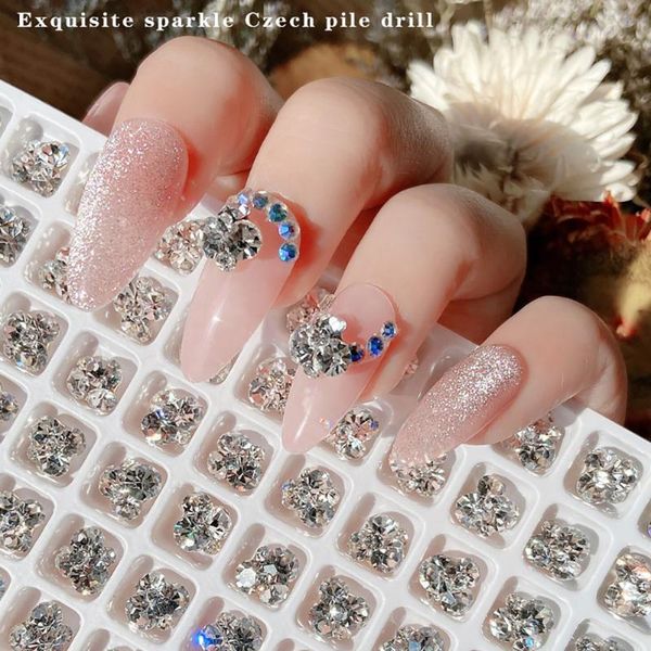 nail art decorations 5 pieces of 3d shiny crystal rhinestone classic small drill diy manicure jewelry, Silver;gold
nail art decorations 5 pieces of 3d shiny crystal rhinestone classic small drill diy manicure jewelry, Silver;gold