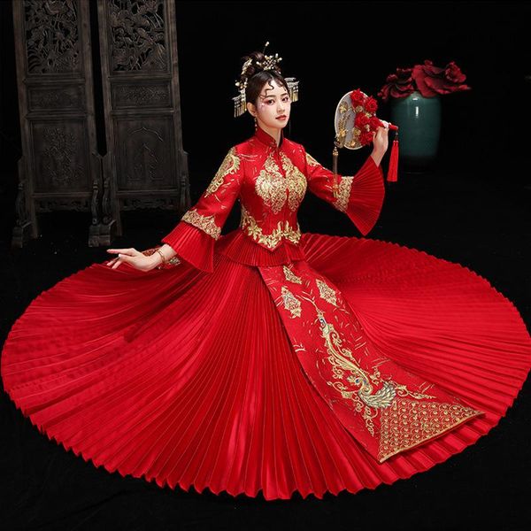 traditional chinese bride wedding dress embroidery cheongsam flared sleeves qipao retro marry gown ethnic clothing, Red
traditional chinese bride wedding dress embroidery cheongsam flared sleeves qipao retro marry gown ethnic clothing, Red