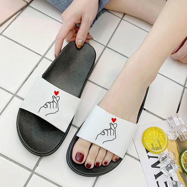 non-slip slippers hand heart-shaped love women's 2021 simple summer slides flip flop women, Black
non-slip slippers hand heart-shaped love women's 2021 simple summer slides flip flop women, Black