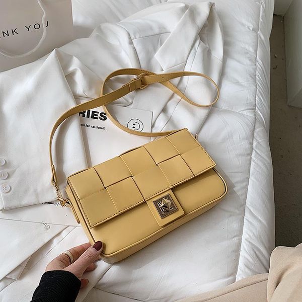 cross body designer handbags women's bags 2021 trendy net red fashion one-shoulder small square bag western style woven messenger
cross body designer handbags women's bags 2021 trendy net red fashion one-shoulder small square bag western style woven messenger