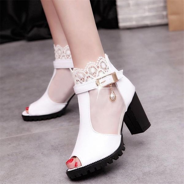 flat outdoor slippers sandals foot ring straps roman low slope with women's shoes heel, Black
flat outdoor slippers sandals foot ring straps roman low slope with women's shoes heel, Black