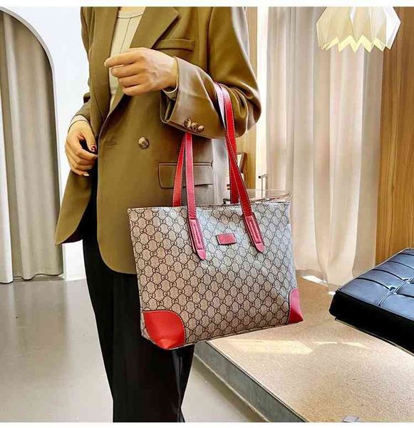 new large capacity letter printed bag fashion shoulder leisure diagonal tote bag handbags sale
new large capacity letter printed bag fashion shoulder leisure diagonal tote bag handbags sale