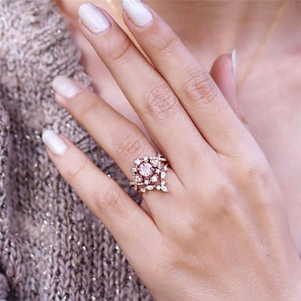 cluster rings rose gold wedding cubic zirconia ring for women set female engagement party statement jewelry gift, Golden;silver
cluster rings rose gold wedding cubic zirconia ring for women set female engagement party statement jewelry gift, Golden;silver