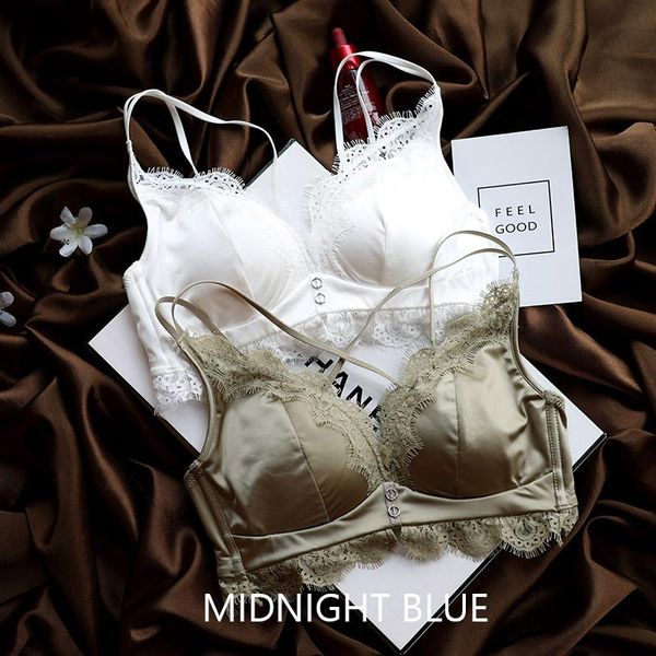 bras sets satin french triangle cup thin breathable beauty back wireless small underwear lace girls intimates summer women bra set, Red;black
bras sets satin french triangle cup thin breathable beauty back wireless small underwear lace girls intimates summer women bra set, Red;black
