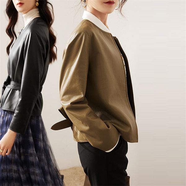delicate sheepskin waist close and sassy short leather coat for women's spring autumn 2021 new style, Black
delicate sheepskin waist close and sassy short leather coat for women's spring autumn 2021 new style, Black