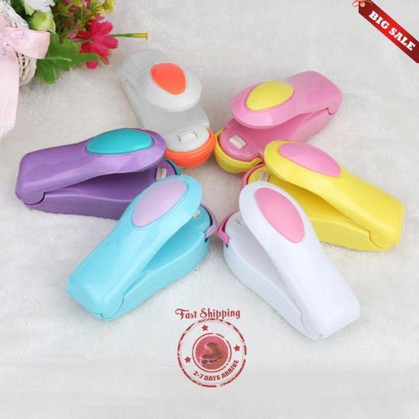 bag clips kitchen accessories tools mini portable clip heat sealing machine home snack utensils gadget
bag clips kitchen accessories tools mini portable clip heat sealing machine home snack utensils gadget