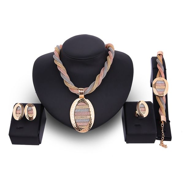 jewelry set style necklace earrings four piece bridal banquet set, Slivery;golden
jewelry set style necklace earrings four piece bridal banquet set, Slivery;golden