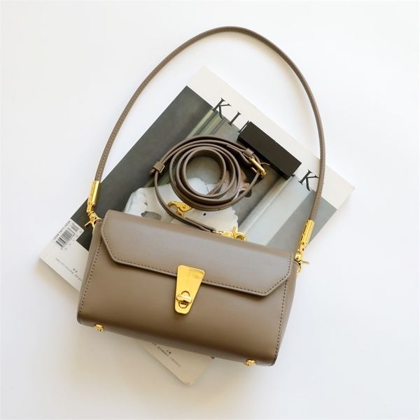 women luxurys designers bags 2021 luxurious brand real leather pattern ladies handle hand fac designer handbag handbags totes crossbody bag
women luxurys designers bags 2021 luxurious brand real leather pattern ladies handle hand fac designer handbag handbags totes crossbody bag