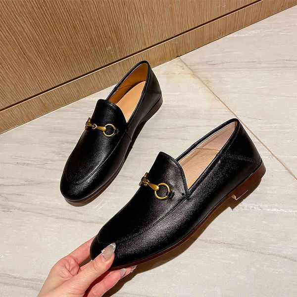 womens shoes flats loafers ladies real cowhide leather brand mules sneakers womens designer mocasines woman luxury moccasins, Black;white
womens shoes flats loafers ladies real cowhide leather brand mules sneakers womens designer mocasines woman luxury moccasins, Black;white
