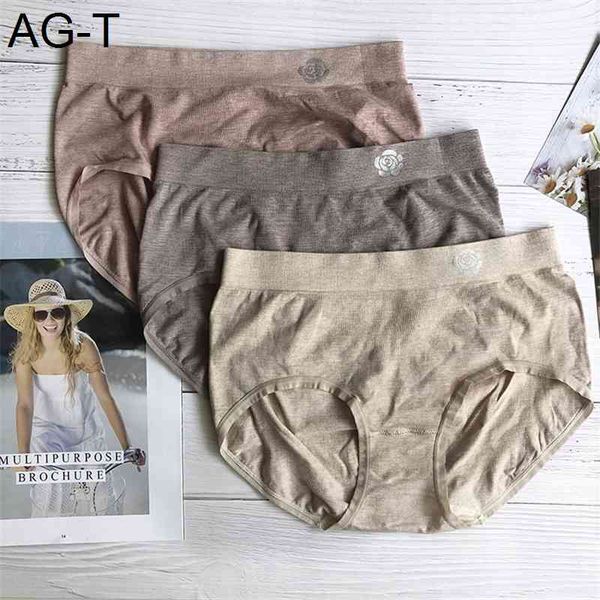 spring and summer cotton student middle waist underwear women seamless lace girl lovely belly closed modal briefs, Black;pink
spring and summer cotton student middle waist underwear women seamless lace girl lovely belly closed modal briefs, Black;pink
