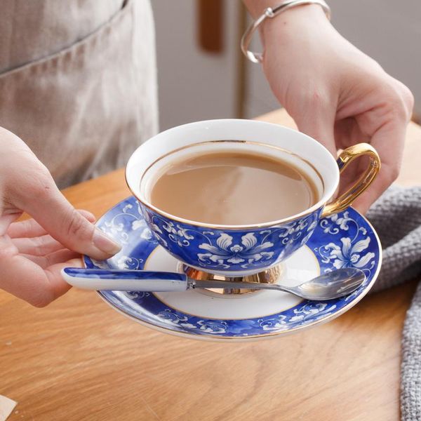 cups & saucers european luxuries phnom penh blue-and-white porcelain with the office coffee cup afternoon dish gift dd60bd
cups & saucers european luxuries phnom penh blue-and-white porcelain with the office coffee cup afternoon dish gift dd60bd