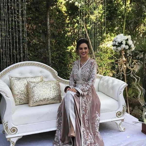 khaki dubai evening dresses lace moroccan kaftan applique saudi arabic muslim special occasion party plus size, White;black
khaki dubai evening dresses lace moroccan kaftan applique saudi arabic muslim special occasion party plus size, White;black