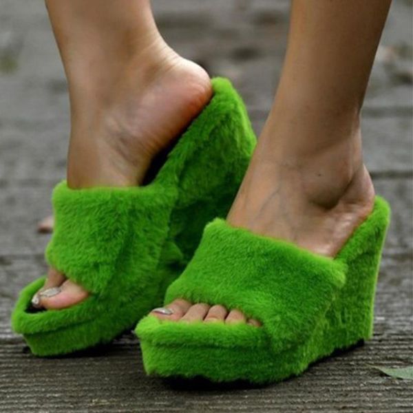 slippers faux fur wedge 2021 fashion winters high heel open toe ladies plush slides soft furry female shoes, Black
slippers faux fur wedge 2021 fashion winters high heel open toe ladies plush slides soft furry female shoes, Black