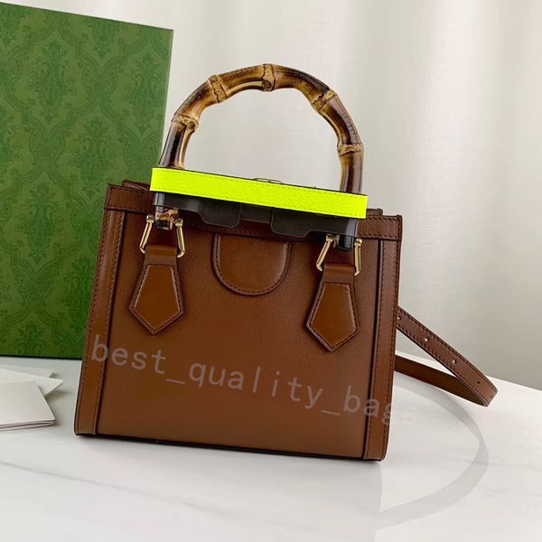 luxury bags designer handbag bamboo bag bag womens cosmetic pouch wallet toiletry cases clutch travel classic purse men fashion crossbody 20
luxury bags designer handbag bamboo bag bag womens cosmetic pouch wallet toiletry cases clutch travel classic purse men fashion crossbody 20