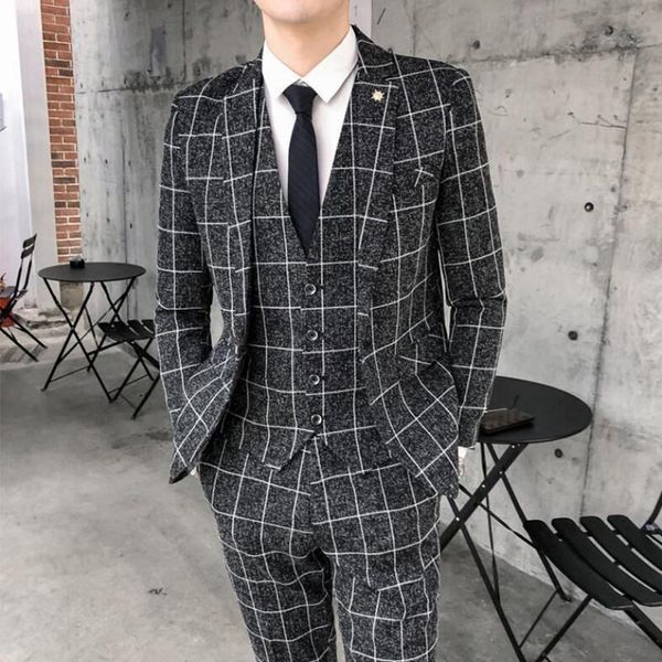 men's suits & blazers luxury 3 piece suit latest jacket design blazer fashion plaid wedding dress tuxedo mens (blazer + vest pants), White;black
men's suits & blazers luxury 3 piece suit latest jacket design blazer fashion plaid wedding dress tuxedo mens (blazer + vest pants), White;black