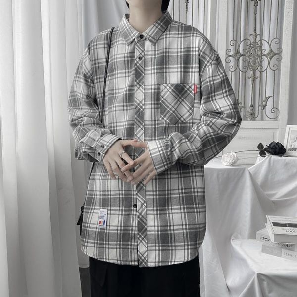 men's dress shirts 2021 autumn men's japanese fashion plaid shirt classic harajuku style casual workwear formal overalls, White;black
men's dress shirts 2021 autumn men's japanese fashion plaid shirt classic harajuku style casual workwear formal overalls, White;black