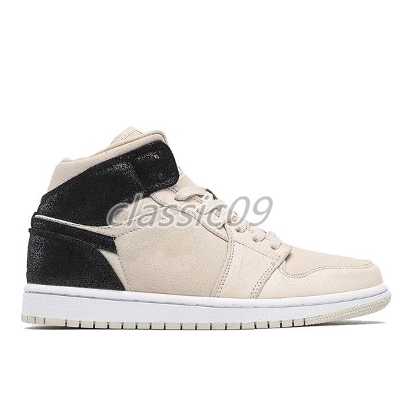 1s mid chicago 2020 men women basketball shoes se white black red mid alternate red yellow multi patent trainers sneakers6z0s
1s mid chicago 2020 men women basketball shoes se white black red mid alternate red yellow multi patent trainers sneakers6z0s